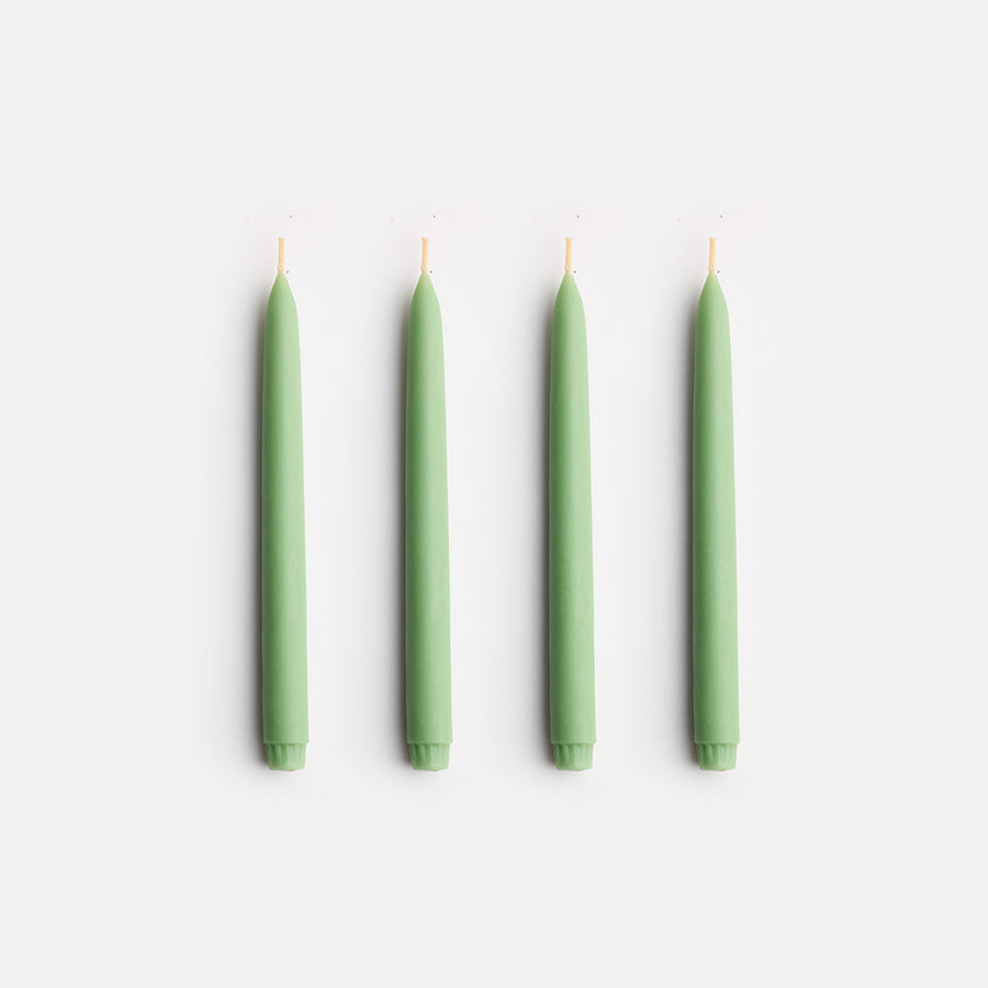 Twinkling Taper Candle Set in Green Bee