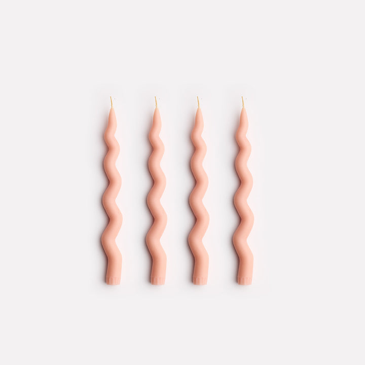 Wavy Taper Candle Set in Marshmallow